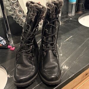 Women's Black Fur-Lined Boots